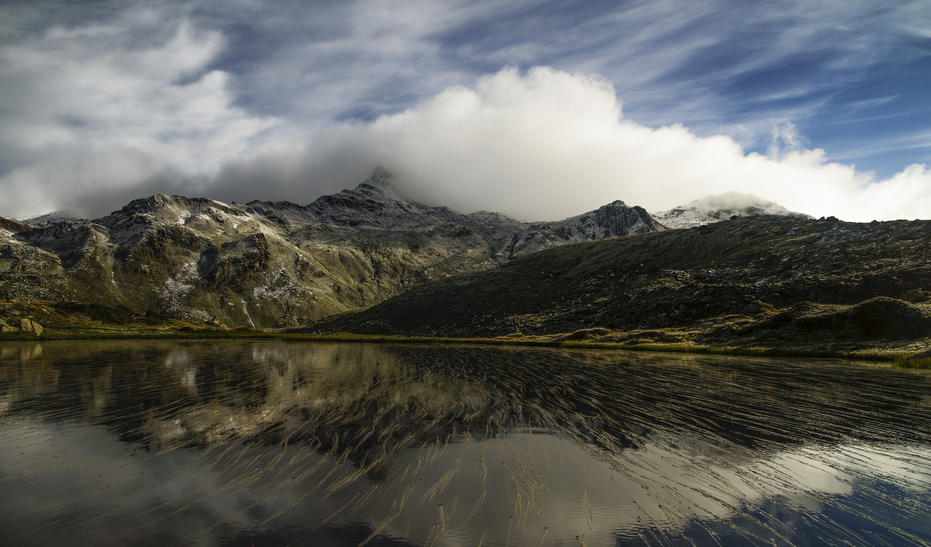 Photographie nature - Montagne et filtres naturels - lac d'altitude du Massif des Cerces
