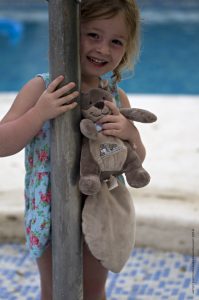 Photographie - Portrait d'une enfant - L'indispensable doudou