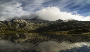 Photographie nature - Montagne et filtres naturels - lac d'altitude du Massif des Cerces